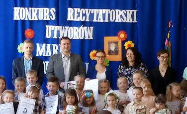 Zdjęcie aktualności Konkurs Recytatorski