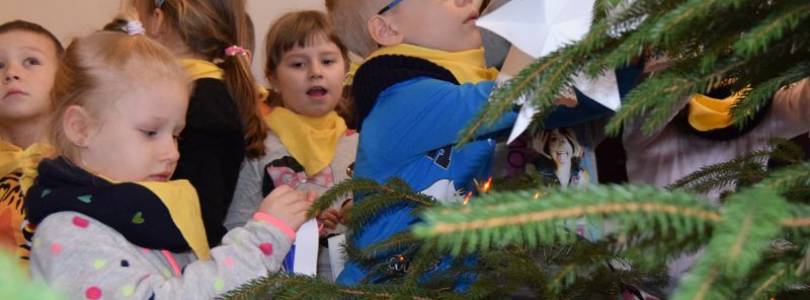 Zdjęcie główne aktualności Świąteczne kolędowanie w Starostwie