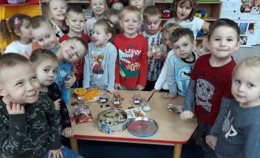 Zdjęcie aktualności Poznajemy zapachy świąt.