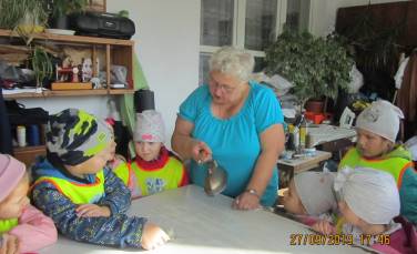 Zdjęcie aktualności Z wizytą u krawcowej