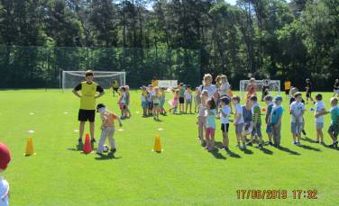 Zdjęcie aktualności Trening z piłkarzami Nielby Wągrowiec
