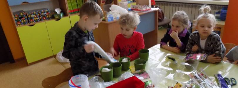 Zdjęcie główne aktualności Biedroneczki zakładają ogródek