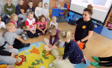 Zdjęcie aktualności Wizyta ratownika medycznego w przedszkolu