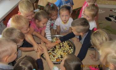 Zdjęcie aktualności Sałatka owocowa