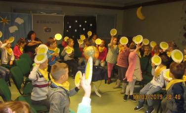 Zdjęcie aktualności Z wizytą w bibliotece