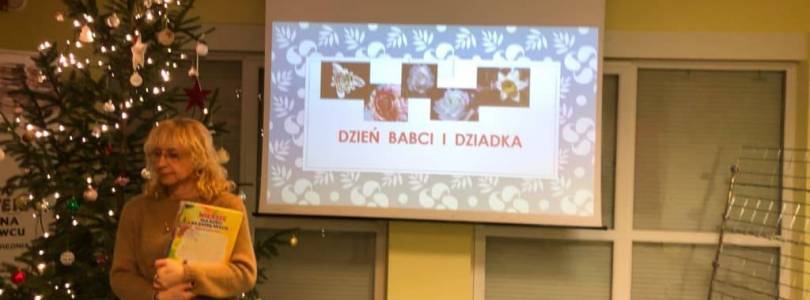 Zdjęcie główne aktualności Starszaki w bibliotece