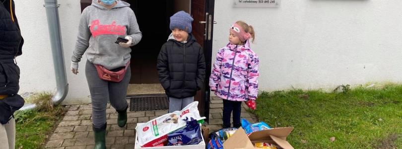 Zdjęcie główne aktualności Przedszkolaki wspierają czworonożnych przyjaciół