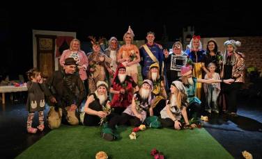 Zdjęcie aktualności Królewna Śnieżka i siedmiu krasnoludków