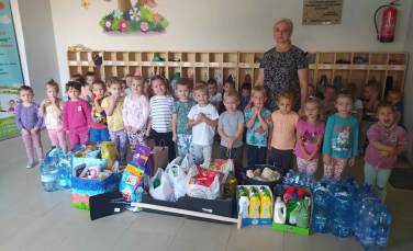 Zdjęcie aktualności ,,Zbiórka darów dla powodzian''