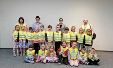 Zdjęcie aktualności Mali Podróżnicy w zakładzie Poilnova