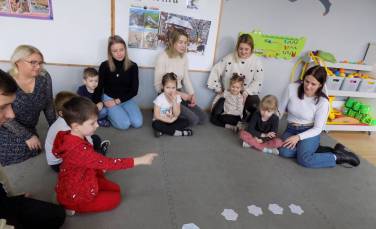 Zdjęcie aktualności Pracowite Pszczółki z Rodzicami