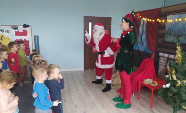 Zdjęcie aktualności Teatr Kurtynka ,,Nie taki Święty Mikołaj''