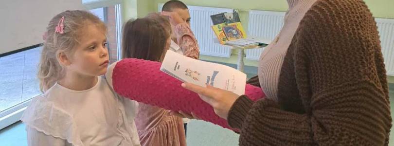 Zdjęcie główne aktualności Uroczyste pasowanie na Małego Czytelnika- Mali Podróżnicy 