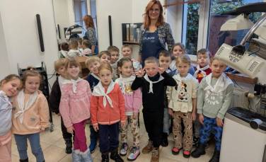 Zdjęcie aktualności Wizyta w salonie fryzjerskim
