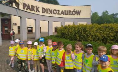Zdjęcie aktualności Wycieczka do Zaurolandii w Rogowie 
