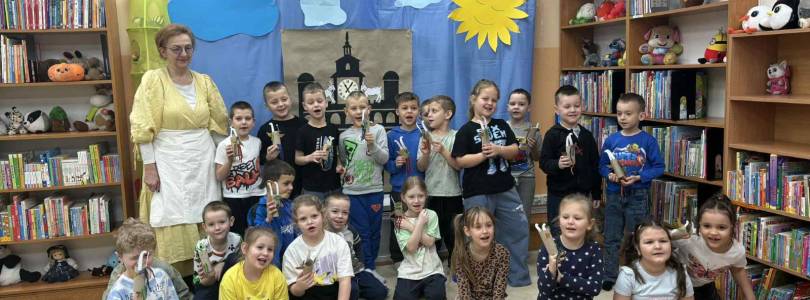 Zdjęcie główne aktualności Biblioteka Powiatowa - Mali Podróżnicy 