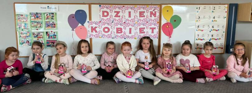 Zdjęcie główne aktualności Dzień Kobiet