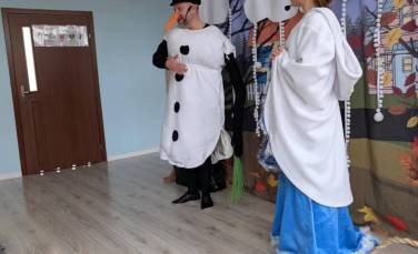 Zdjęcie aktualności Teatr Kurtynka ,,Opowieść o zagubionym śniegu''